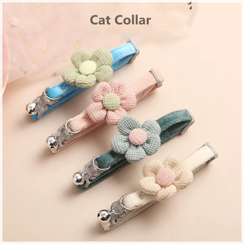 New Cute Flower Pet Cat Collar Traction Cute Cartoon Flower Bell Collar Cat Necklace Small Dog Supplies